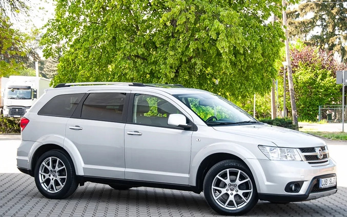 Fiat Freemont cena 46900 przebieg: 82000, rok produkcji 2013 z Kostrzyn nad Odrą małe 781